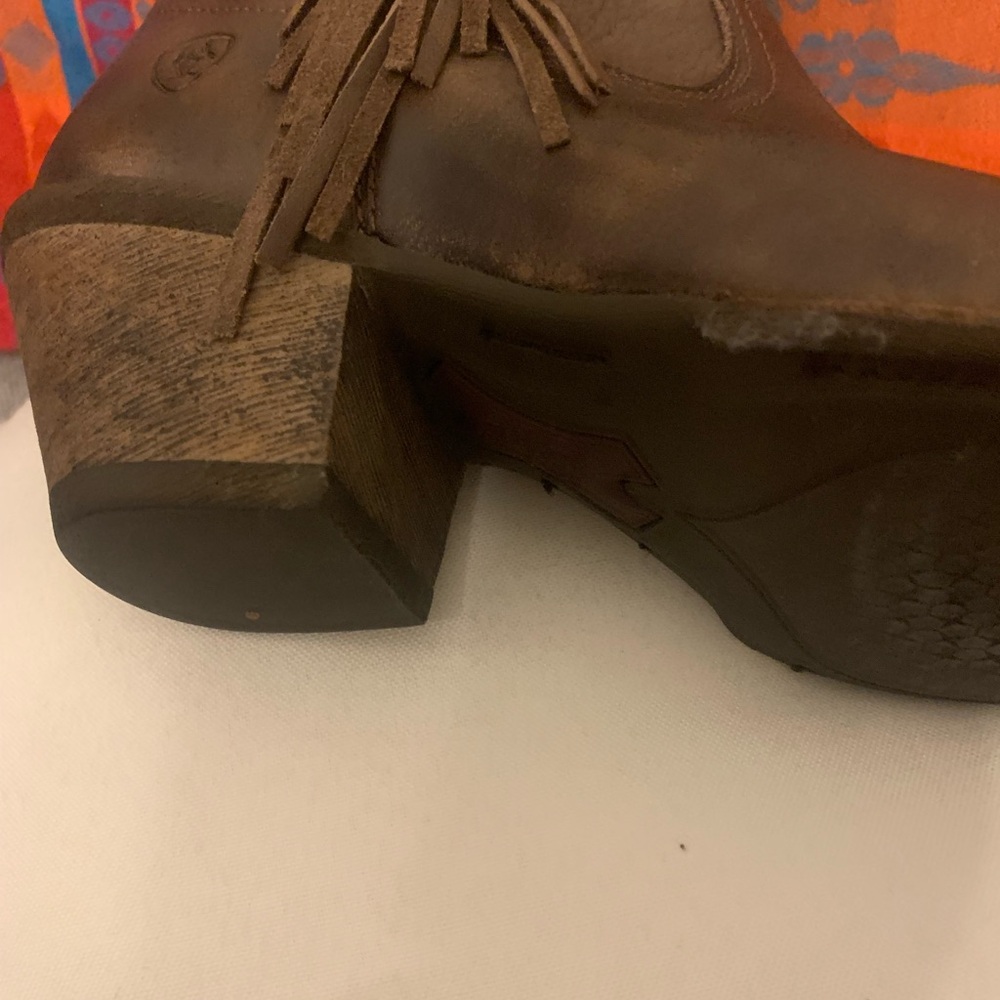 Ariat women’s leather western boots  side zipper side fringe size 8.5B - Picture 6 of 6